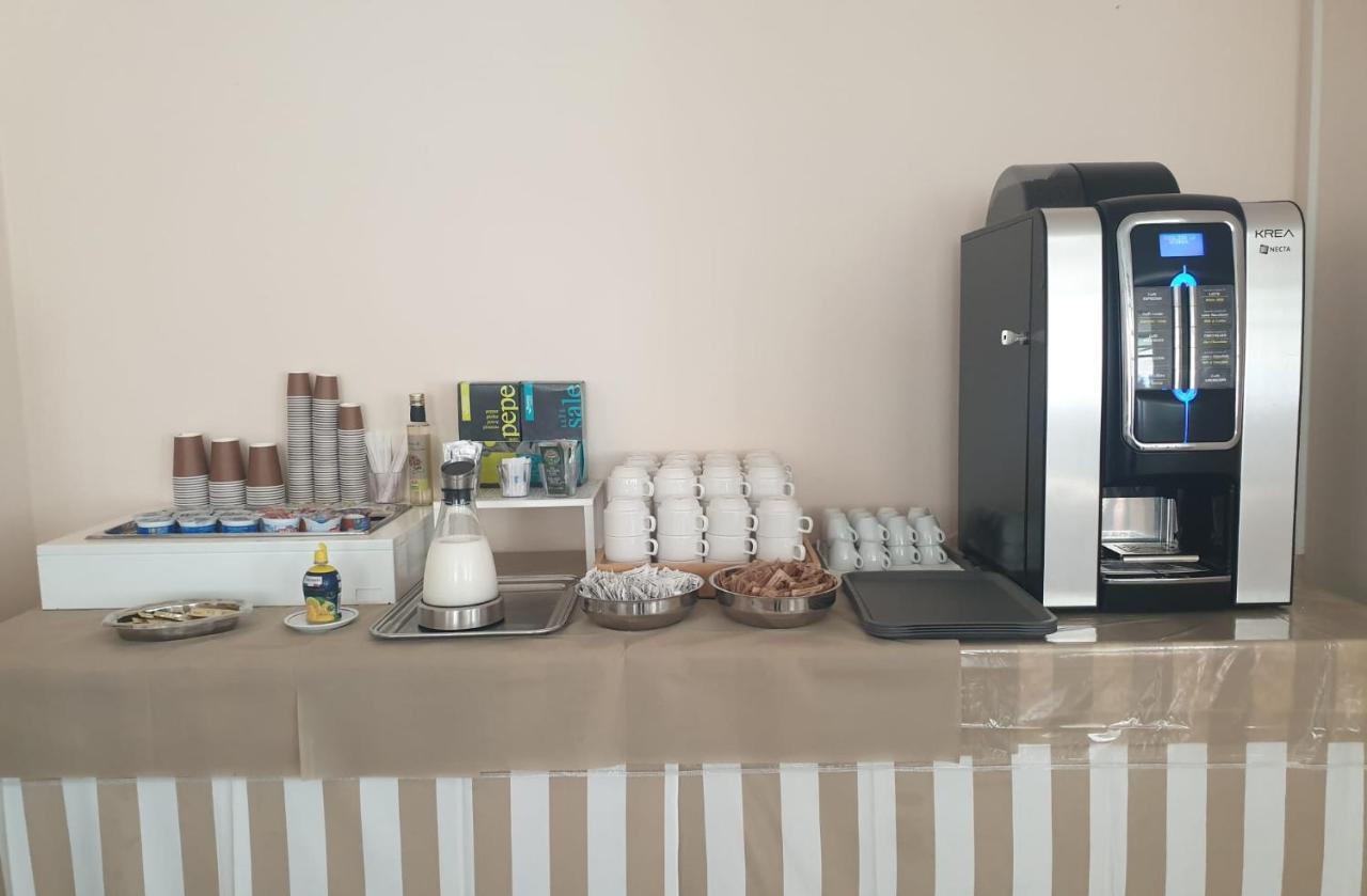 Hotel Tourist Meuble Rimini Luaran gambar