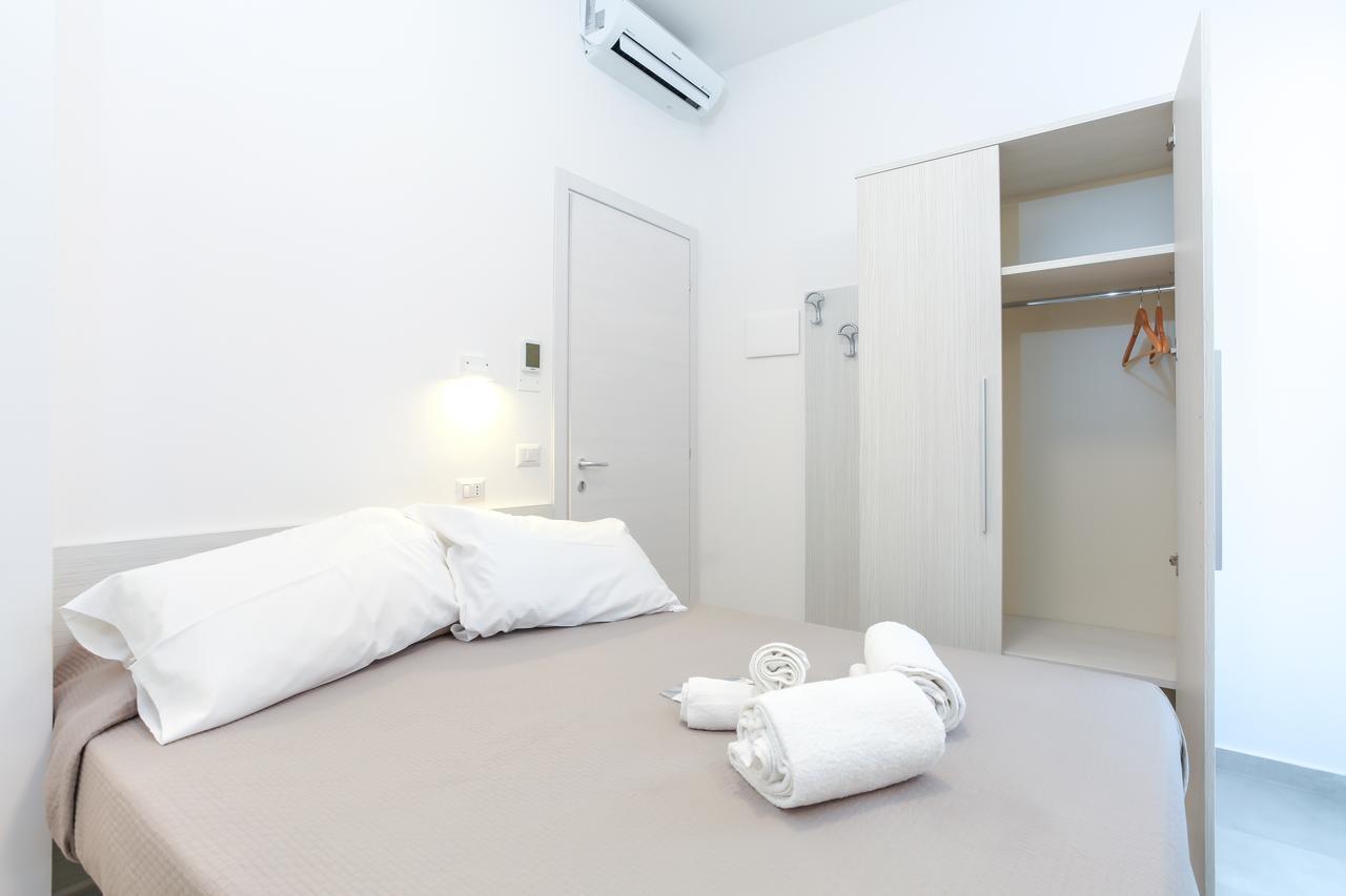 Hotel Tourist Meuble Rimini Luaran gambar